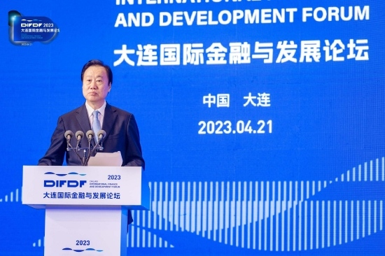 辽宁省政协原主席夏德仁大连商品交易所在大连金融业发展过程中发挥关键性作用